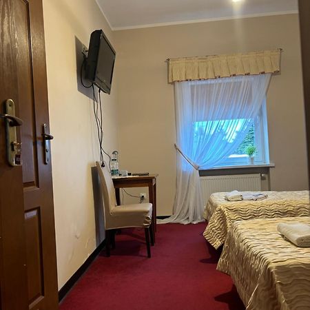 Hotel Chrobry Łęczyca المظهر الخارجي الصورة