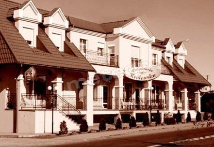 Hotel Chrobry Łęczyca المظهر الخارجي الصورة