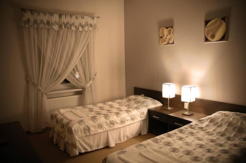 Hotel Chrobry Łęczyca المظهر الخارجي الصورة