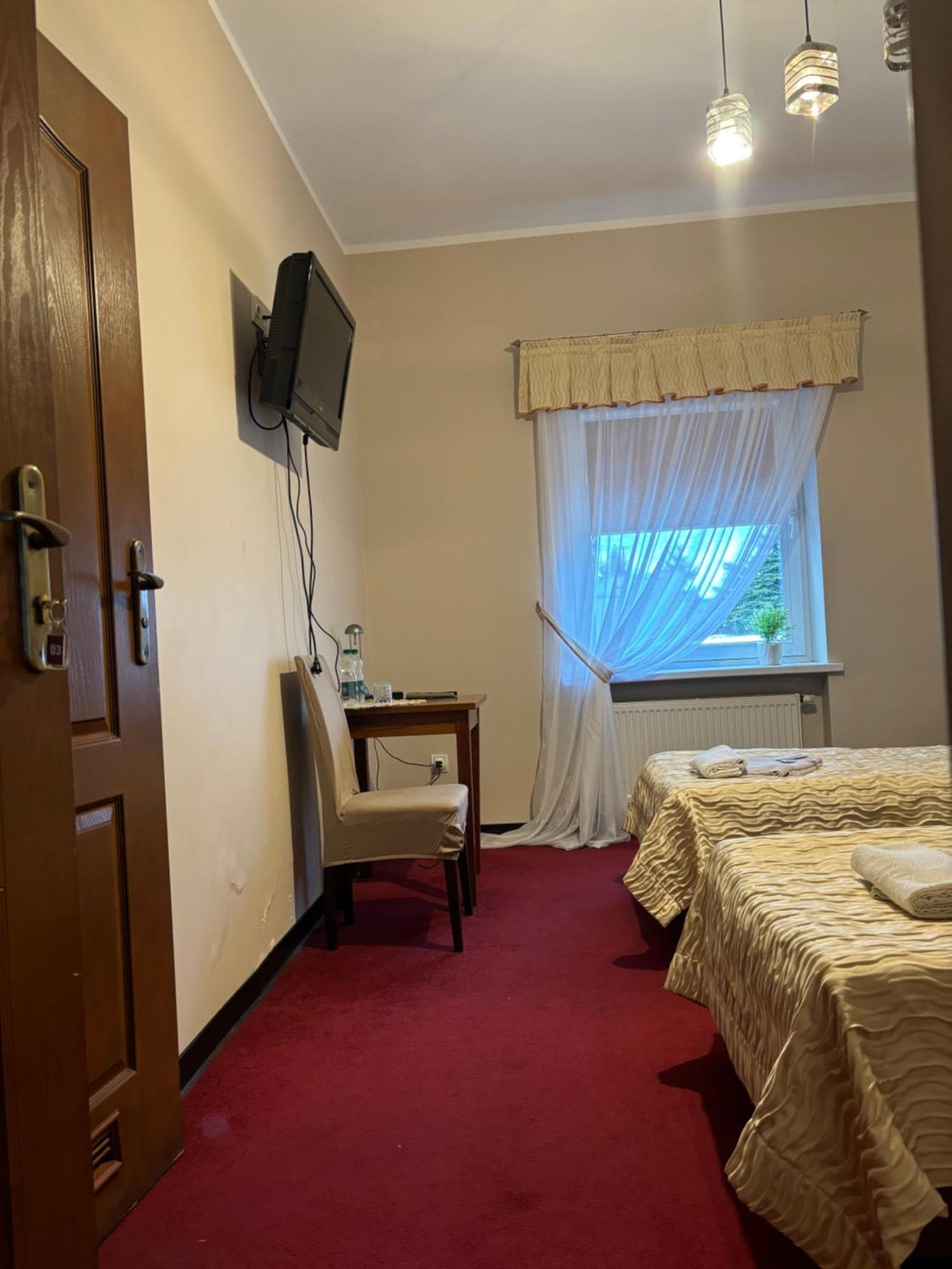 Hotel Chrobry Łęczyca المظهر الخارجي الصورة