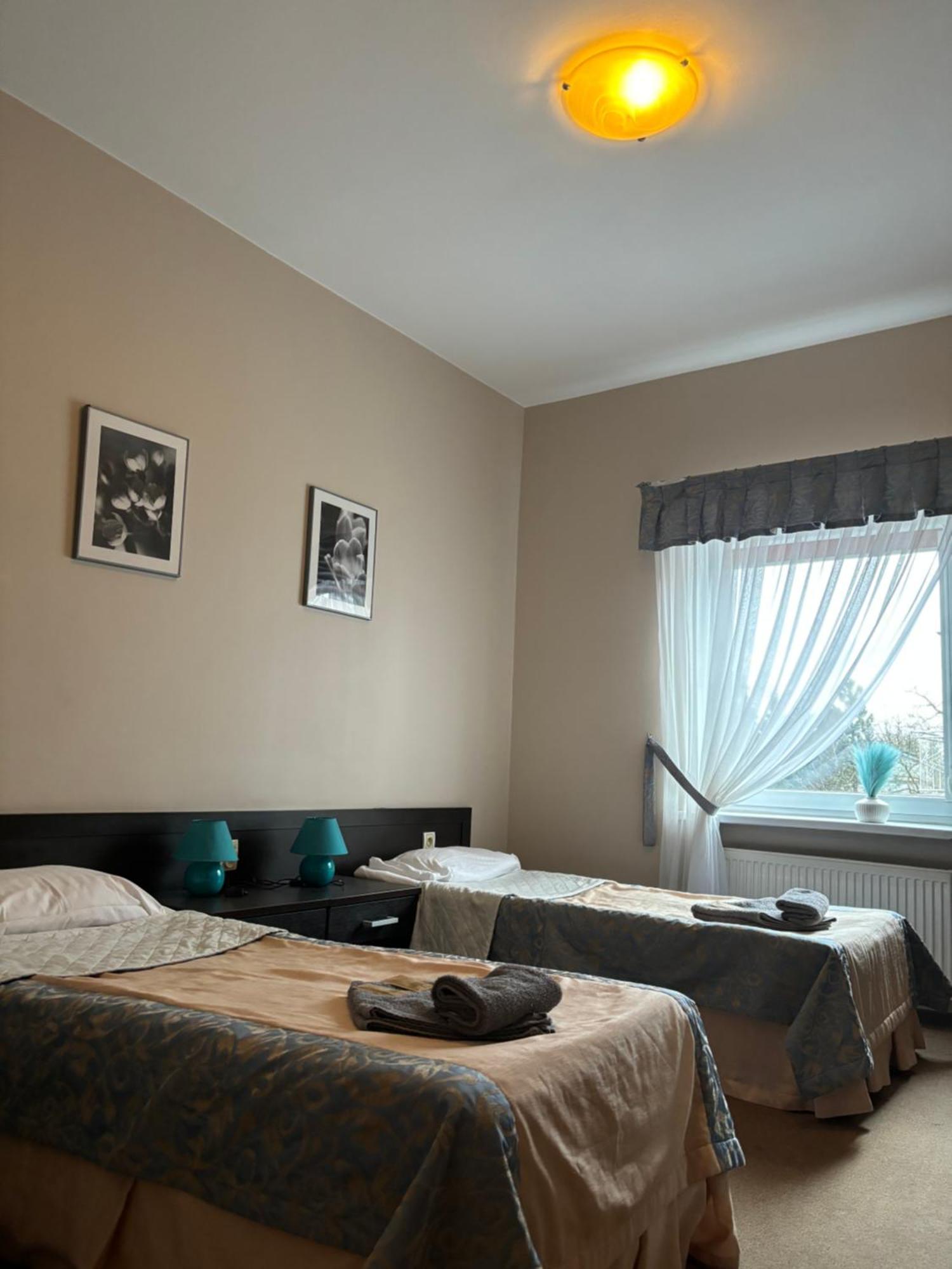 Hotel Chrobry Łęczyca المظهر الخارجي الصورة