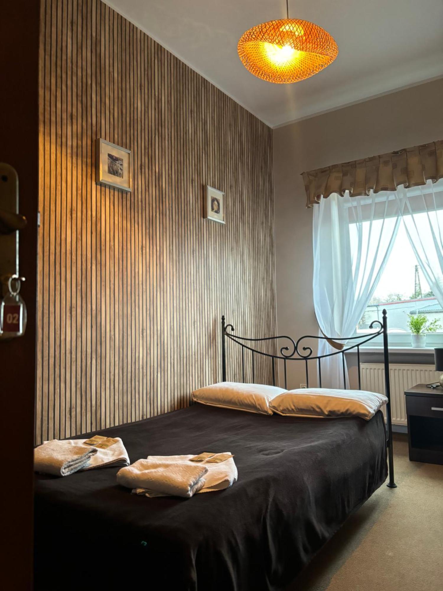 Hotel Chrobry Łęczyca المظهر الخارجي الصورة